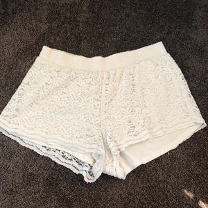 White lace shorts LAST CALL